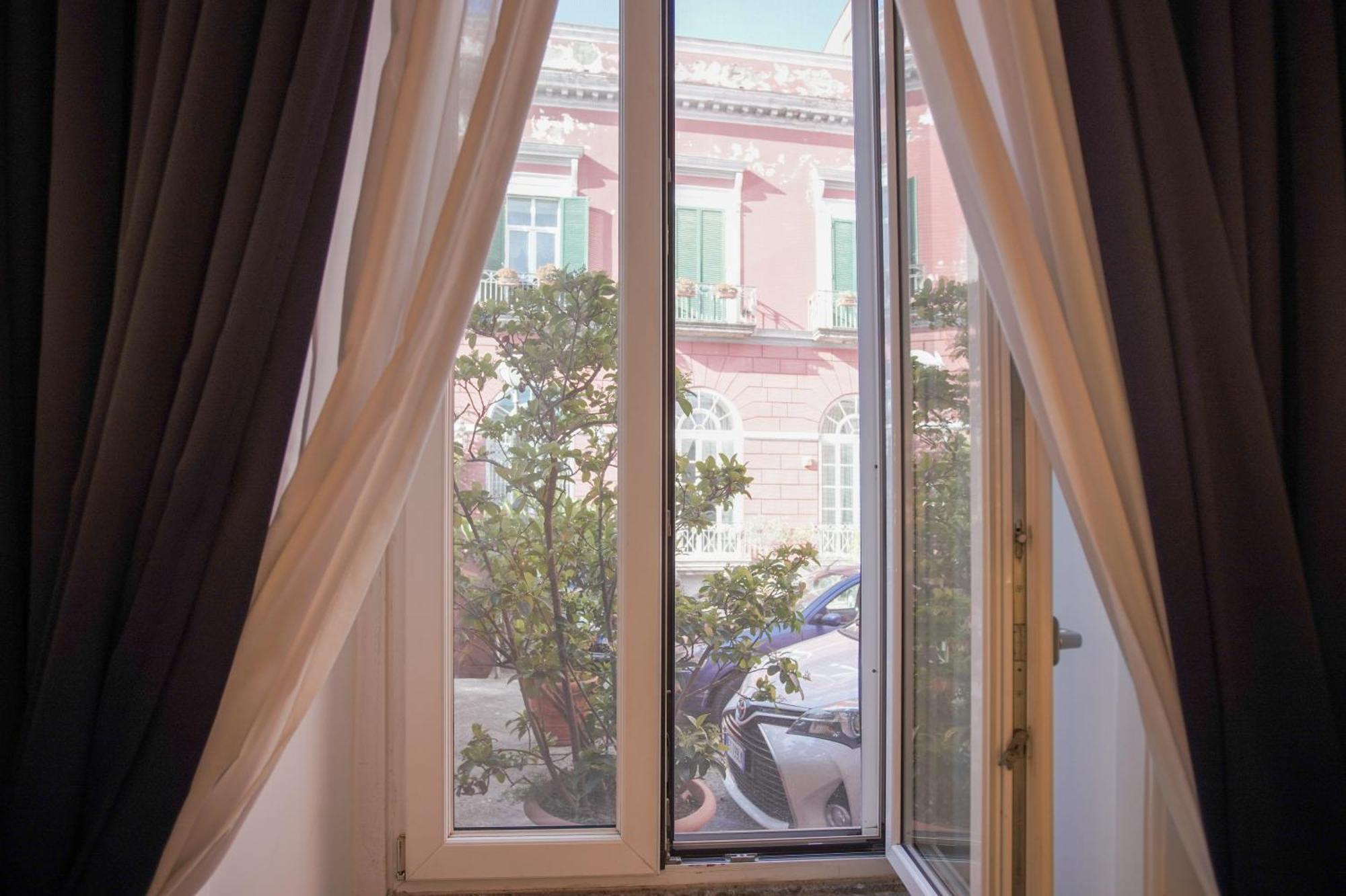 Hotel B-Montedidio Neapol Zewnętrze zdjęcie