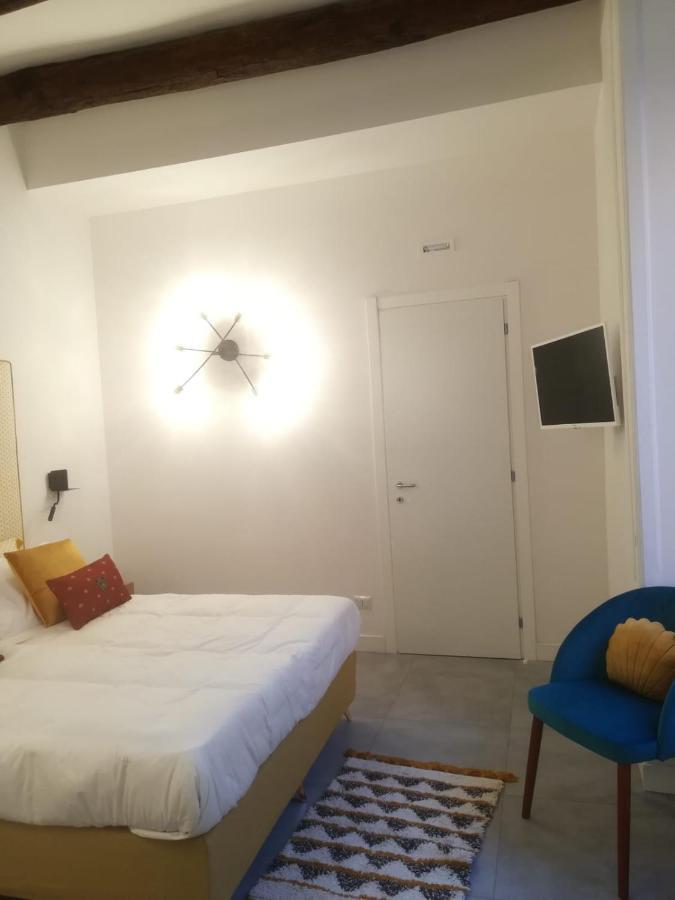 Hotel B-Montedidio Neapol Zewnętrze zdjęcie