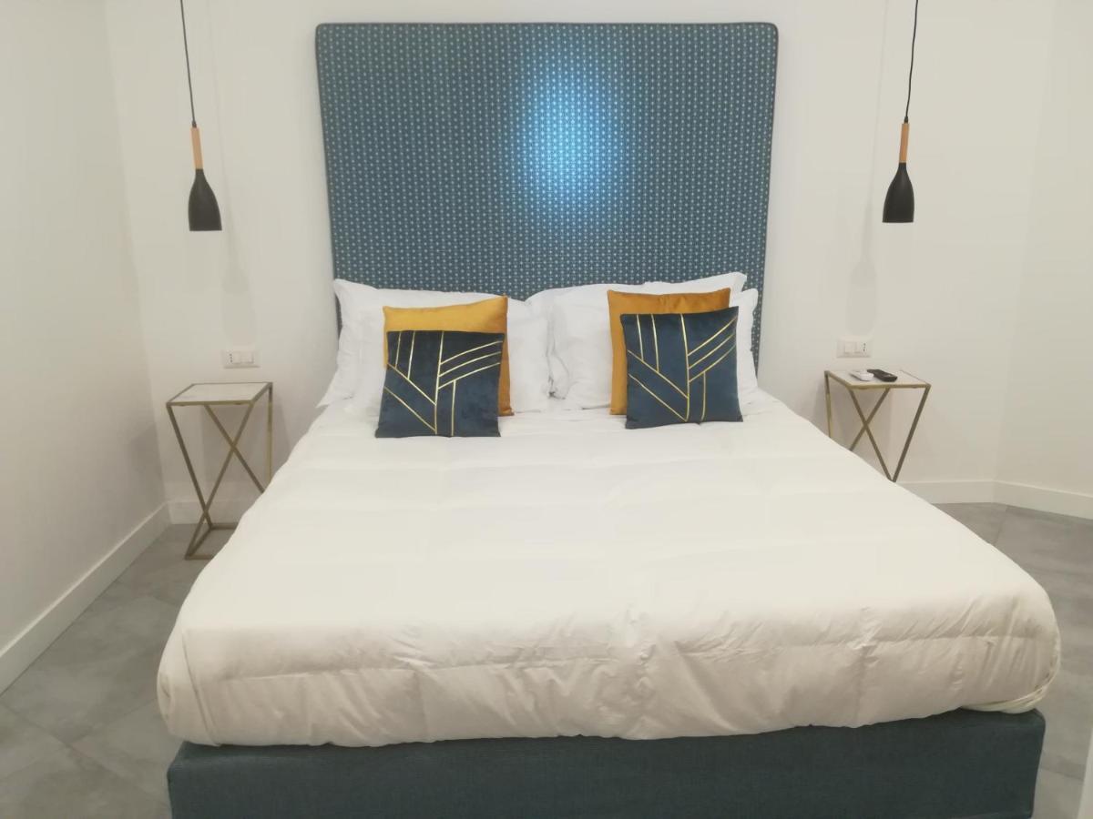 Hotel B-Montedidio Neapol Zewnętrze zdjęcie